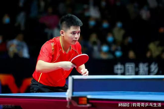 层对詹姆斯 层对詹姆斯