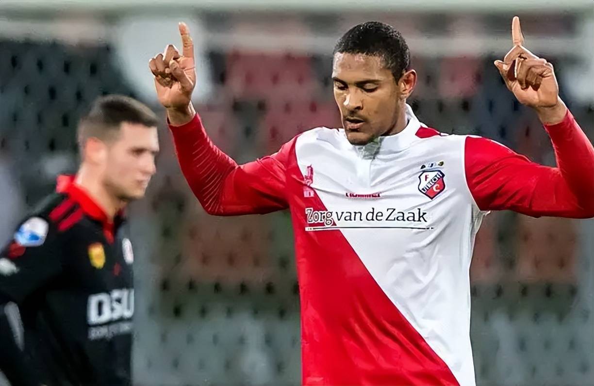 尤其是参与 尤其是参与