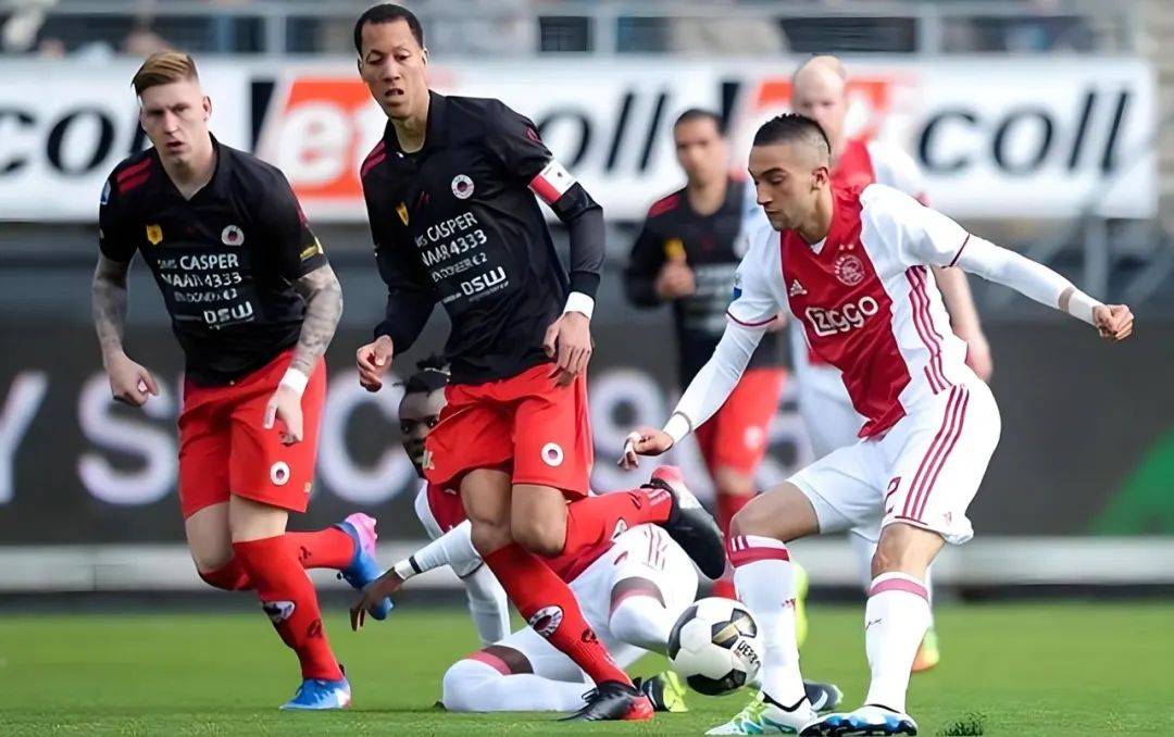 突出重点 突出重点