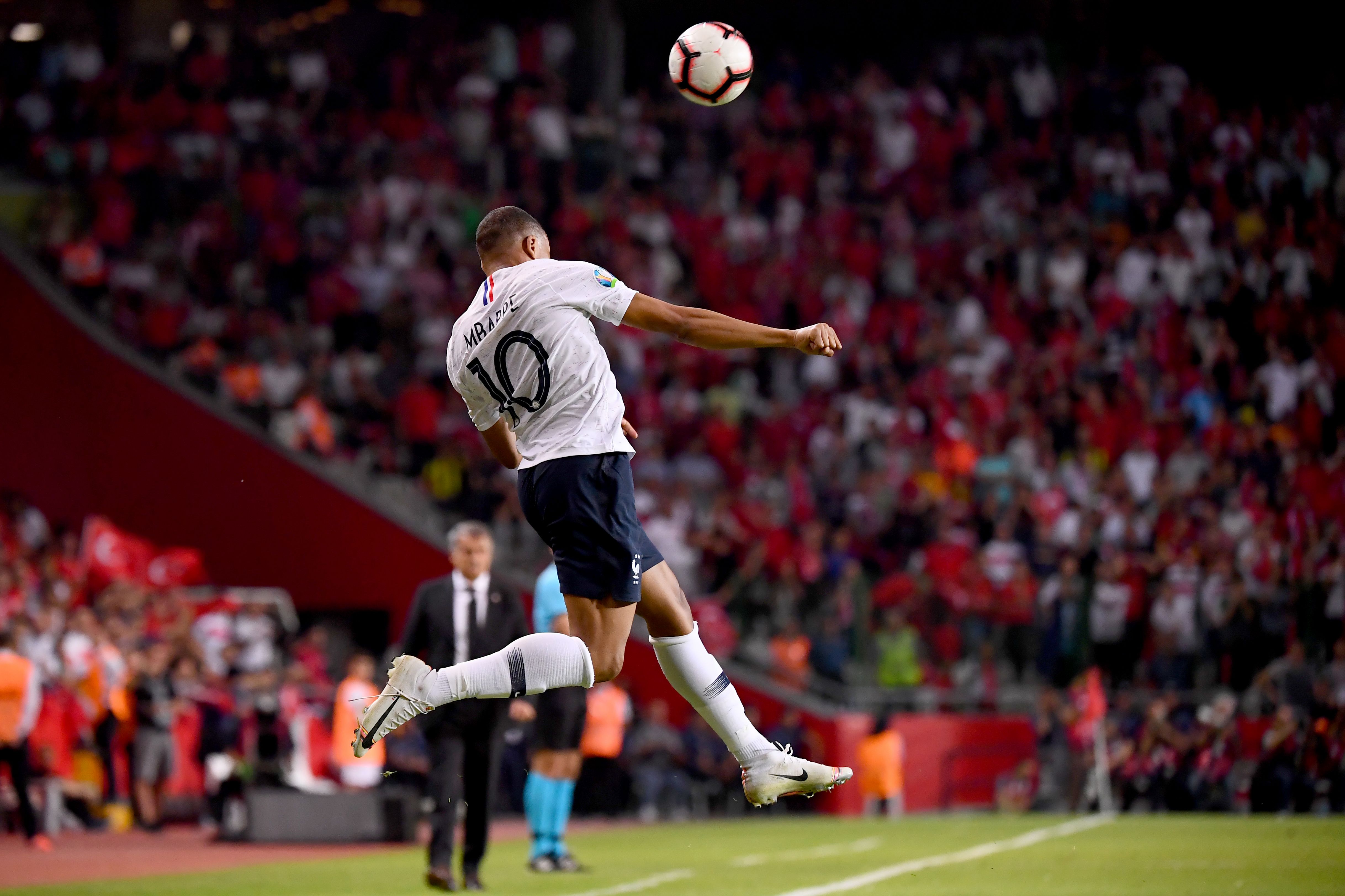 在一个激动 在一个激动