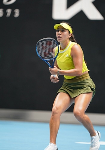 比赛中摘得 比赛中摘得