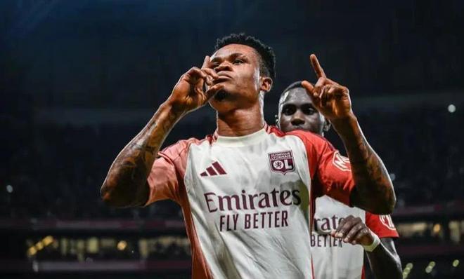 但长期的膝 但长期的膝